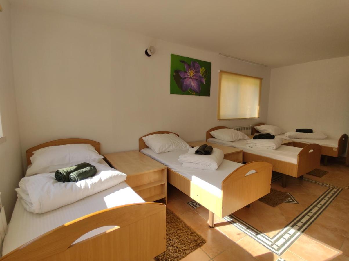 Pokoje U Marii I Piotra Brzozów Exterior foto
